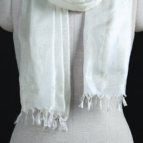 Handwoven Banarasi Pure Silk Stole with Tassels 06