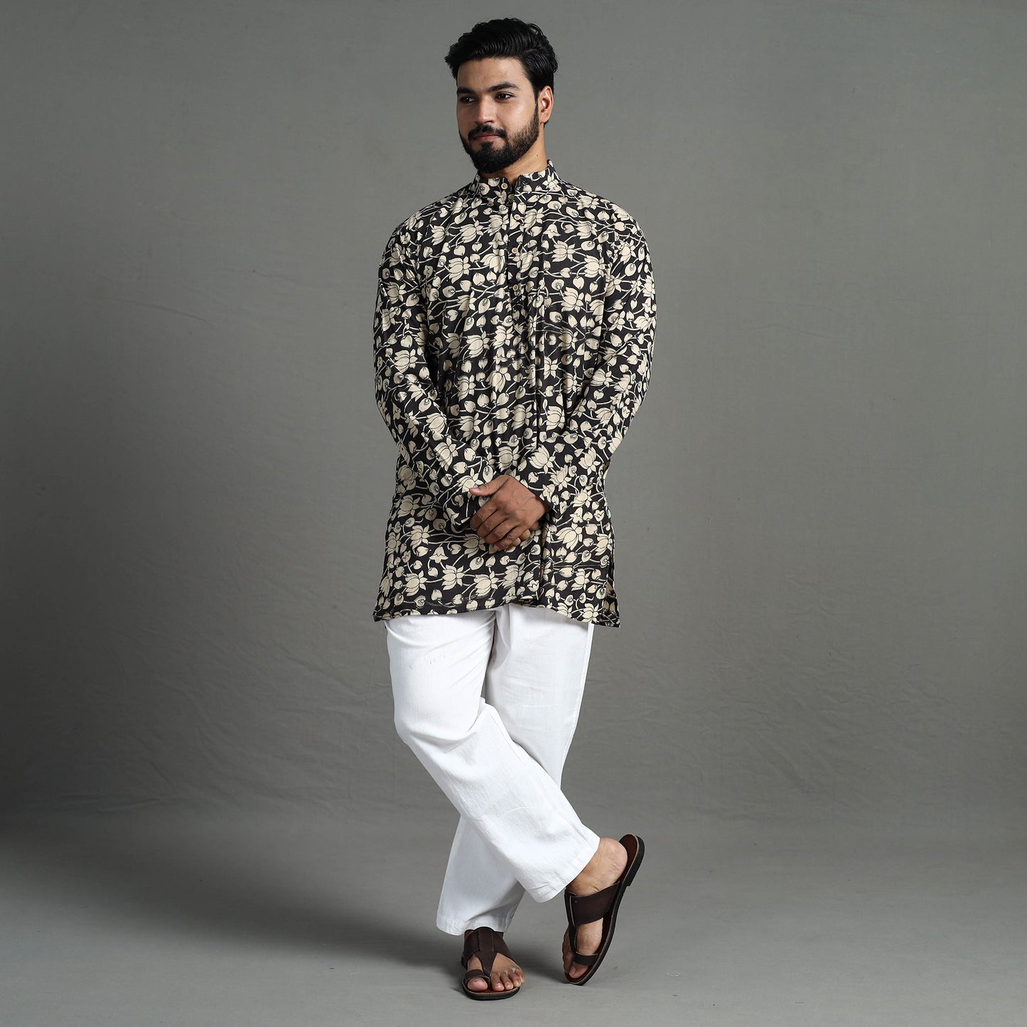 Kalamkari Printed Cotton Men Short Kurta 11