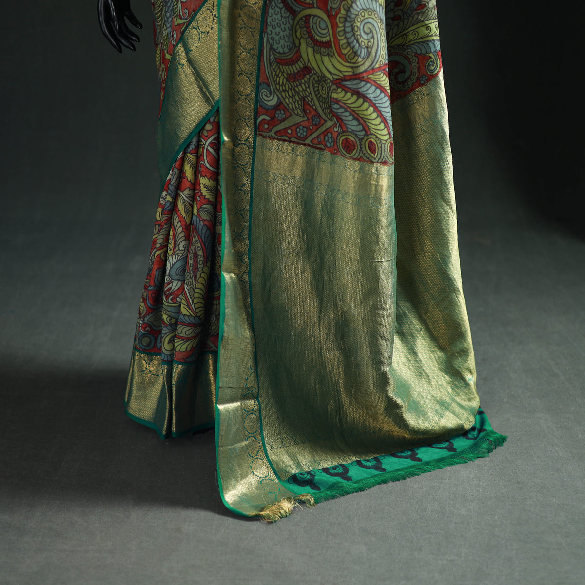 Kanjeevaram Pure Handloom Mulberry Silk Handpainted Srikalahasti Pen Kalamkari Saree with Zari Work 22