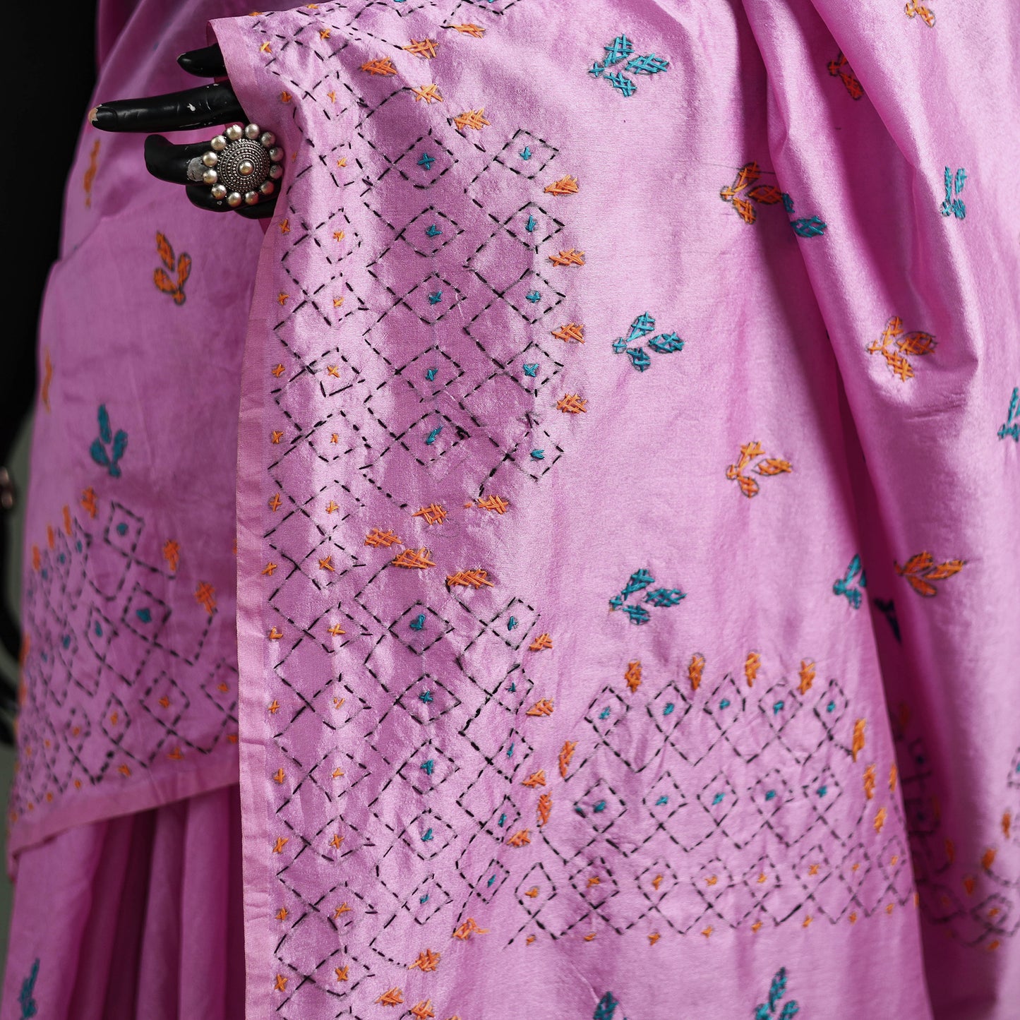 Purple - Bengal Nakshi Kantha Hand Embroidered Silk Saree 44