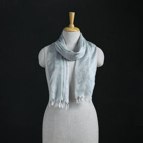 Handwoven Banarasi Pure Silk Stole with Tassels 09