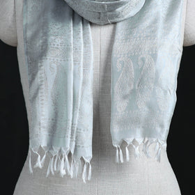 Handwoven Banarasi Pure Silk Stole with Tassels 09