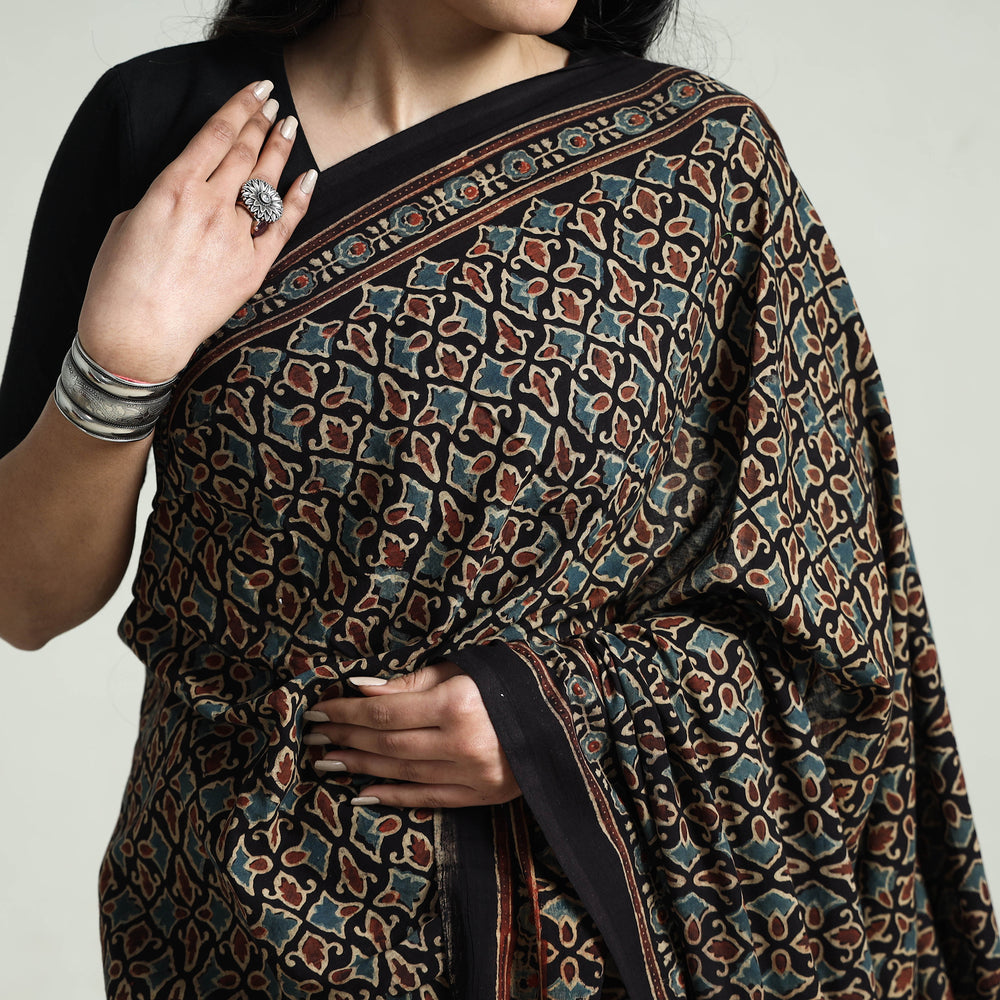 ajrakh saree