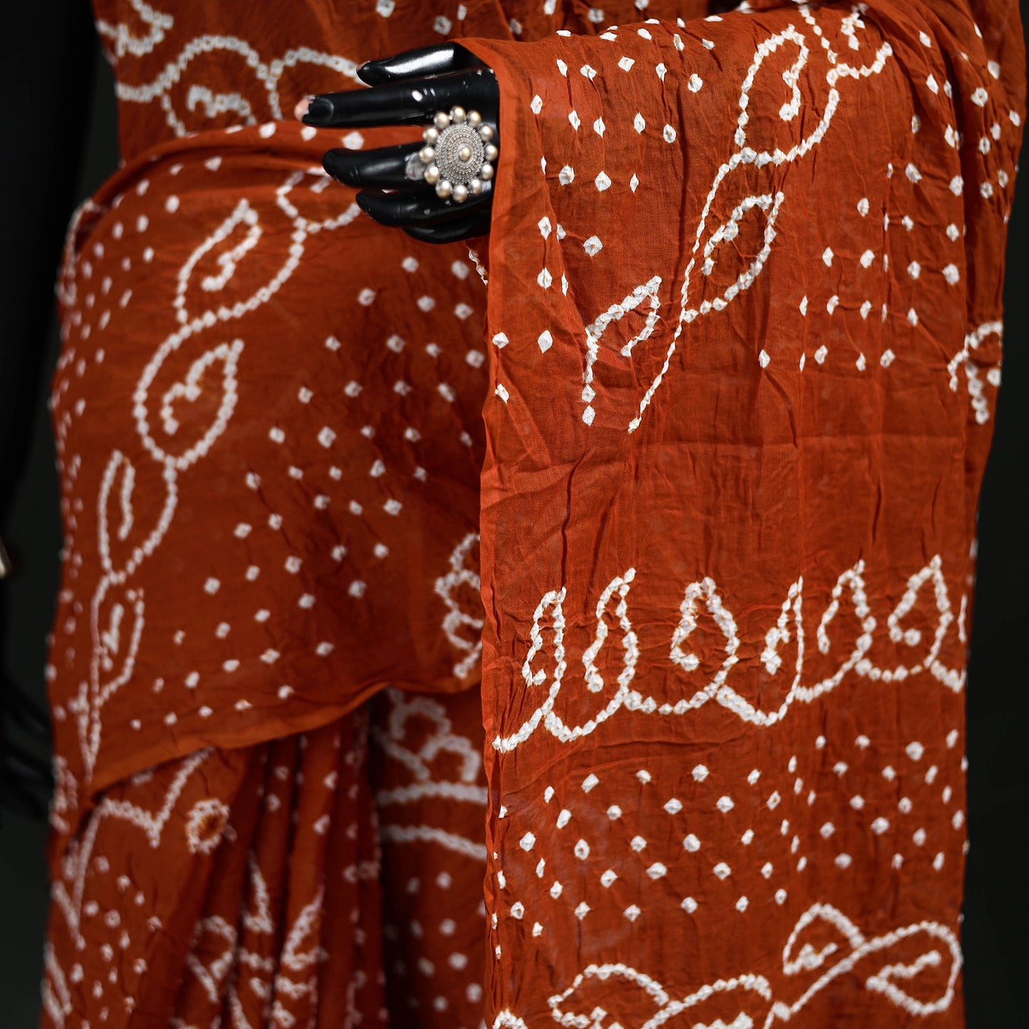 Kutch Bandhani Tie-Dye Cotton Saree 36