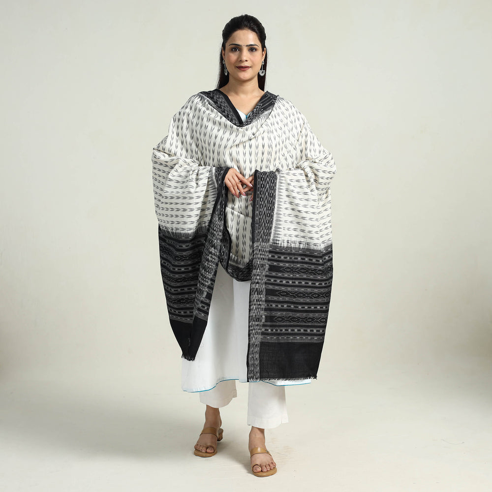 White - Sambalpuri Ikat Weave Handloom Cotton Dupatta 18