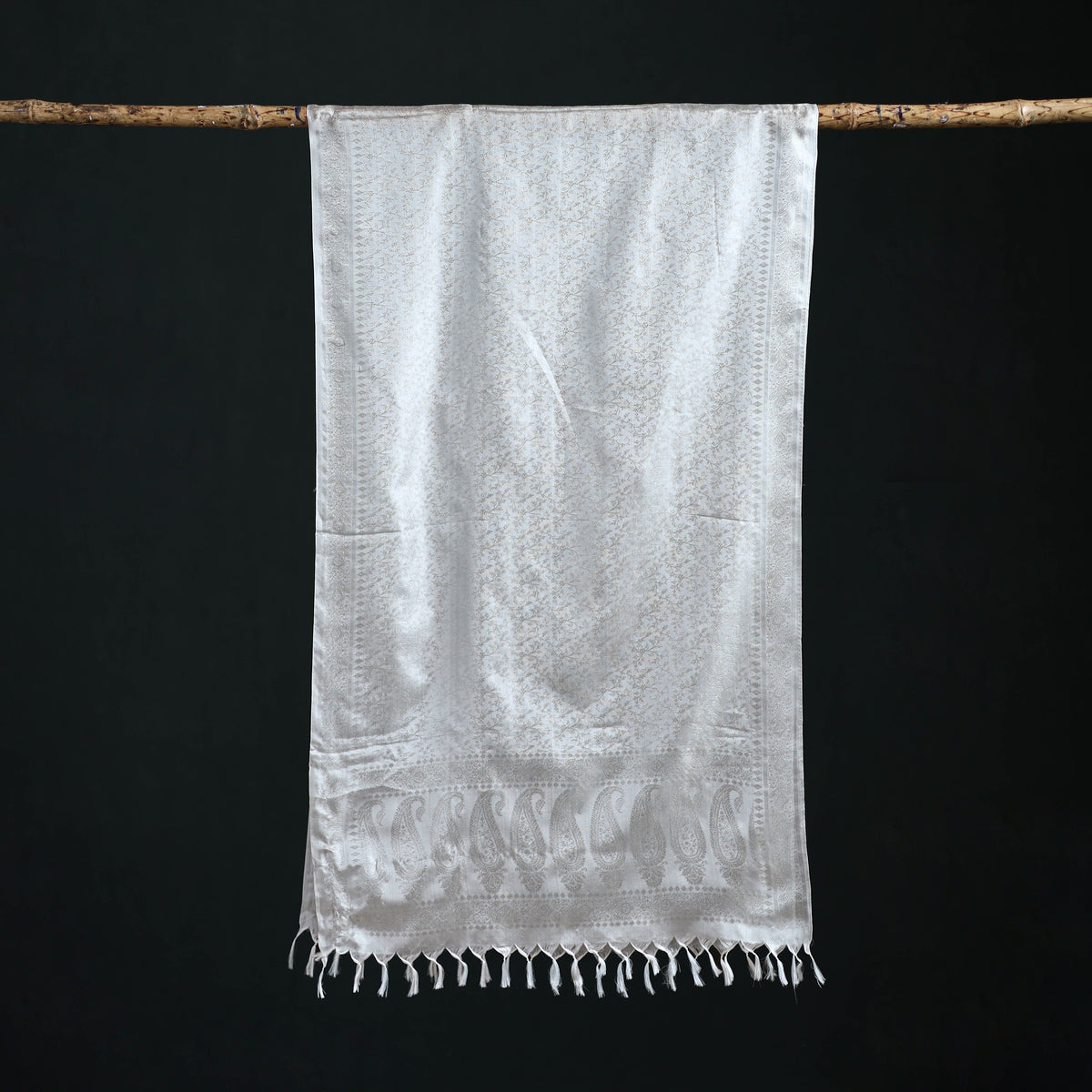Handwoven banarasi pure silk stole with tassels 09