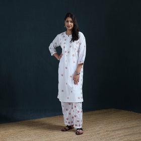 White - Hand Embroidered Mul Cotton Chikankari Kurta with Palazzo Set for Women 34