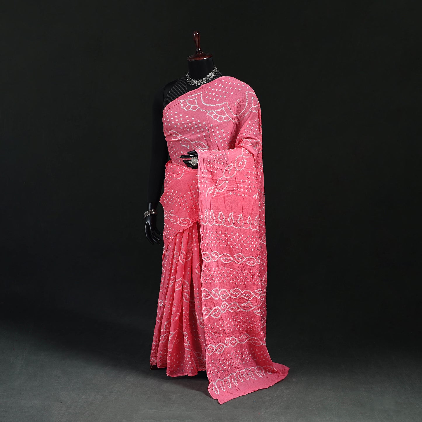 Kutch Bandhani Tie-Dye Cotton Saree 39