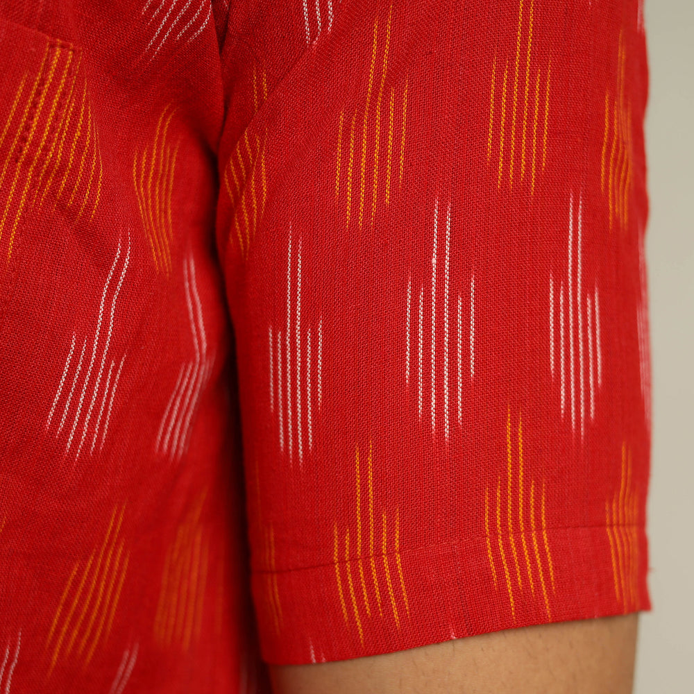 Red - Pochampally Ikat Weave Cotton Men Half Sleeve Shirt 09