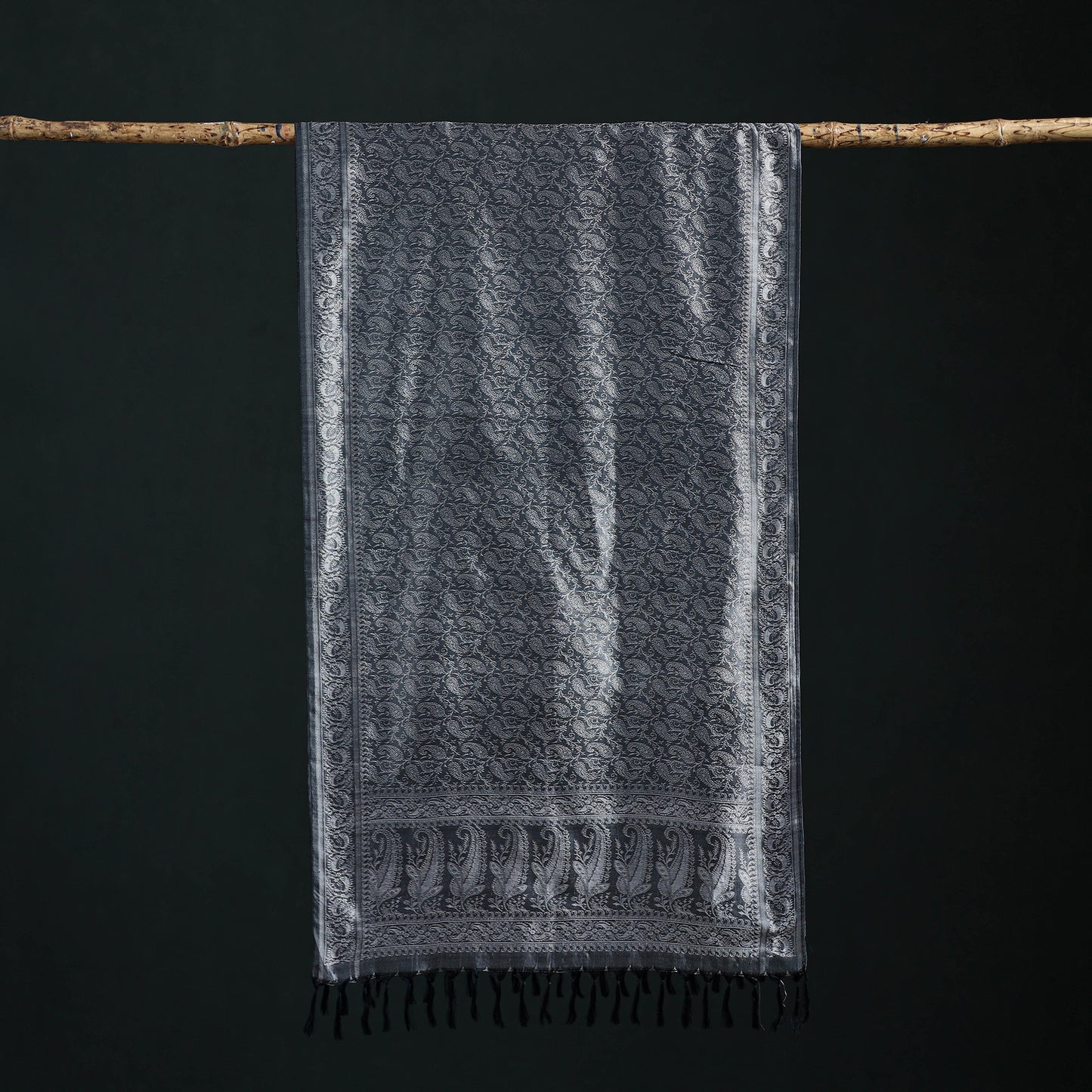 Handwoven Banarasi Pure Silk Stole with Tassels 01
