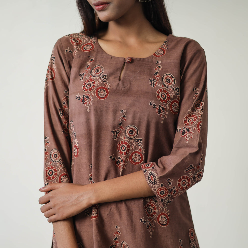 Brown - Block Printed Cotton Straight Ajrakh Kurta 10