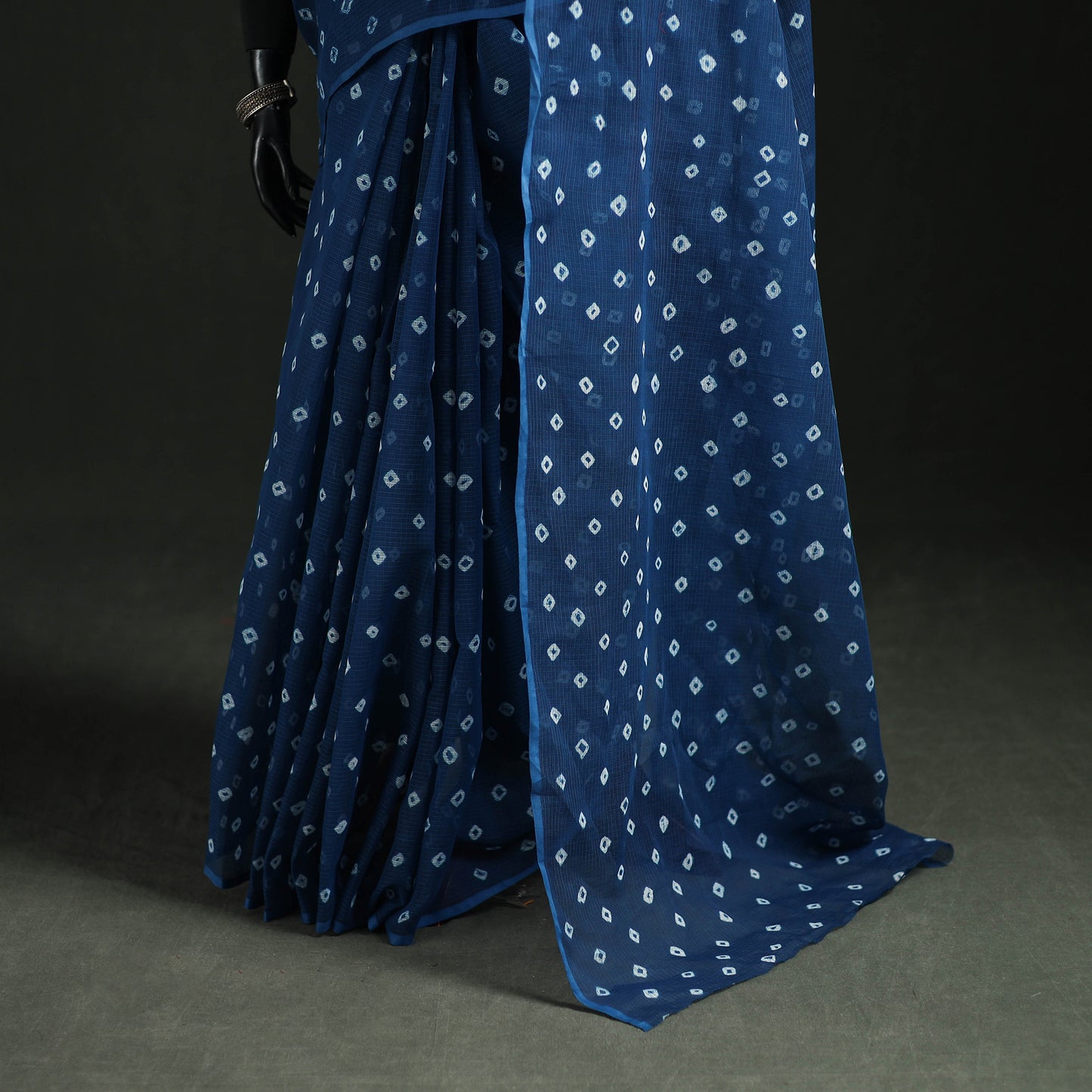 Bandhani Tie-Dye Kota Doria Cotton Saree 15