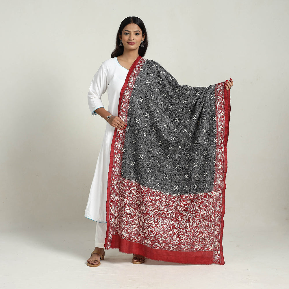 Black - Handloom Tussar Silk Bengal Kantha Embroidery Dupatta 15