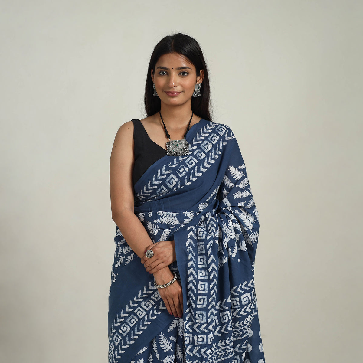 Buy Cotton Blue Hand Batik Print Saree online