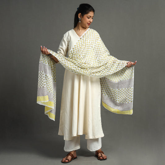 Sanganeri Dupatta 