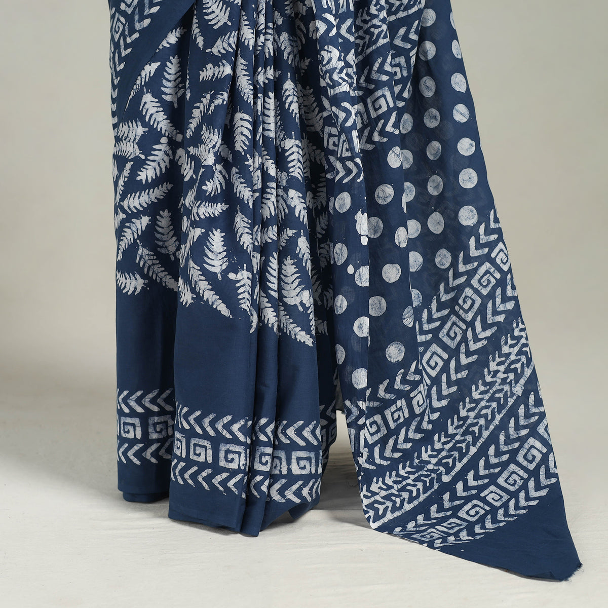 Buy Cotton Blue Hand Batik Print Saree online