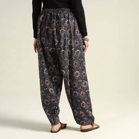 Buy Bagru Block Printed Cotton Elasticated Salwar Online at iTokri.com