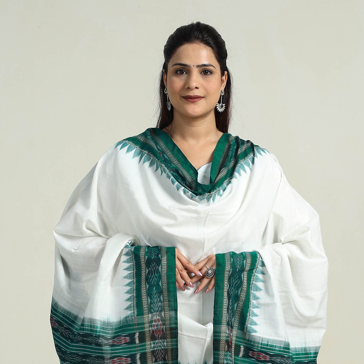 White - Sambalpuri Ikat Weave Cotton Dupatta 28