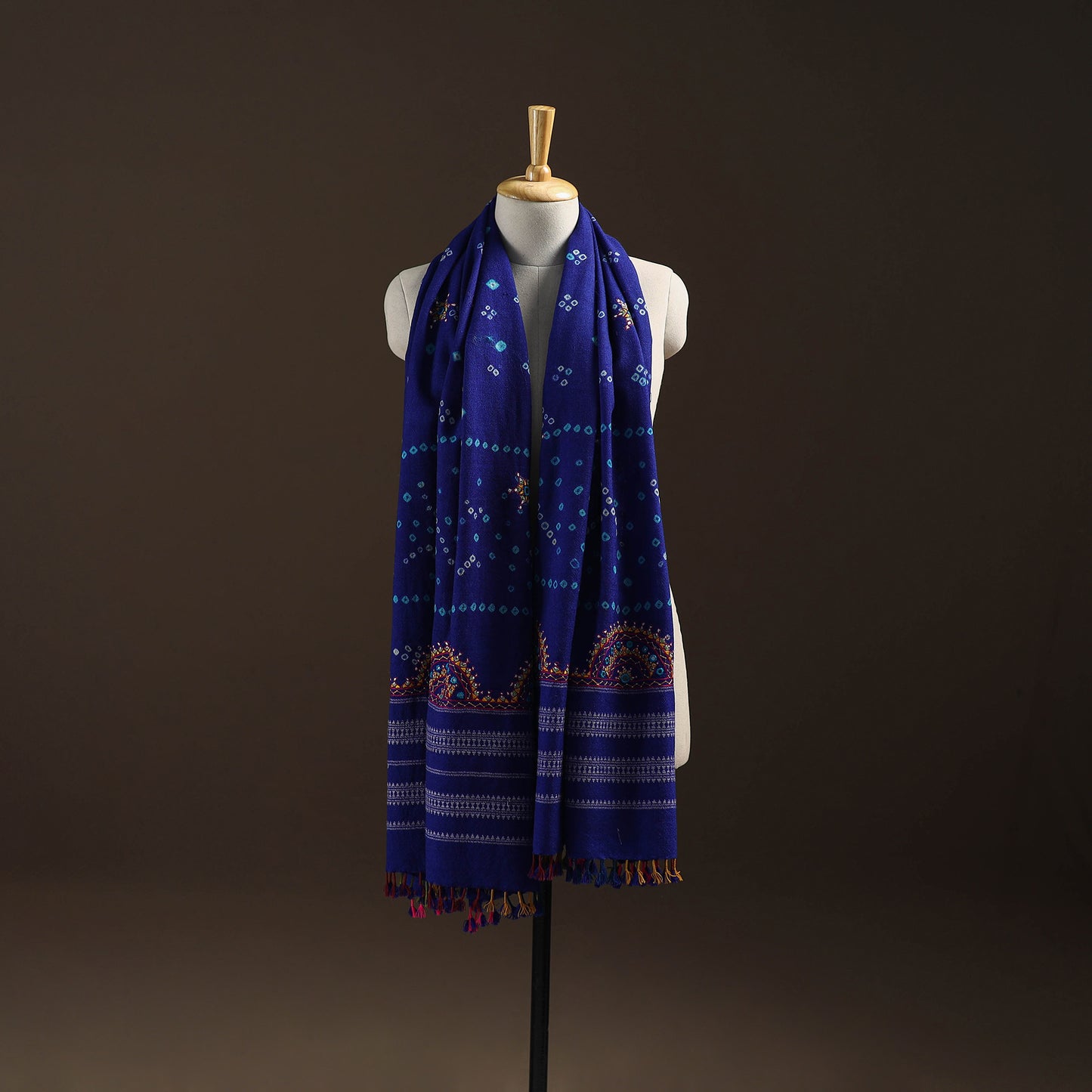 Kutch Bandhani Handwoven Neran Hand Embroidery Merino Wool Shawl 59