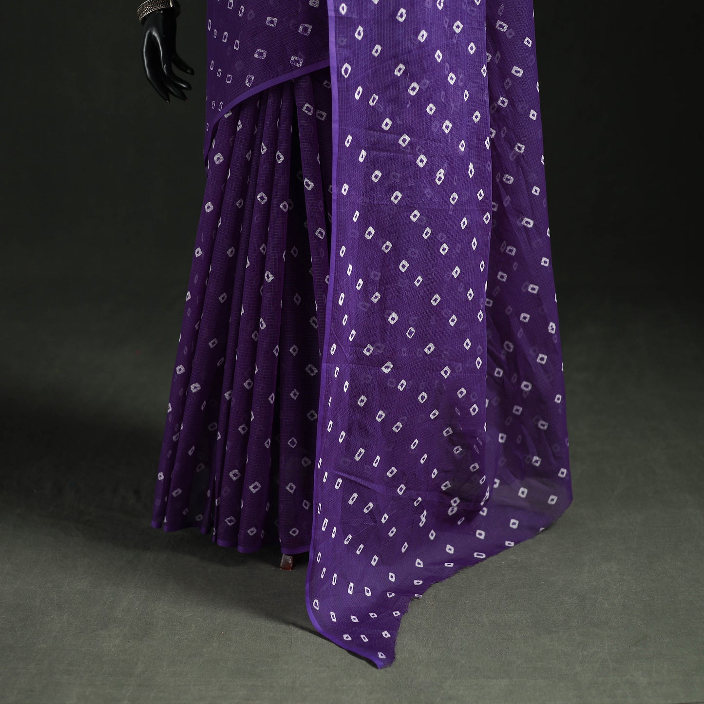 Bandhani Tie-Dye Kota Doria Cotton Saree 19