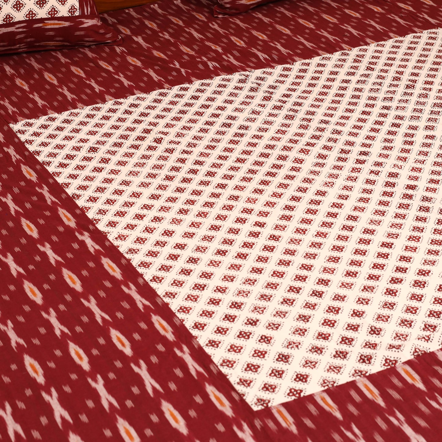 Pochampally Ikat with Bagh Patch Cotton Double Bedsheet Set (108 x 90 in) 05