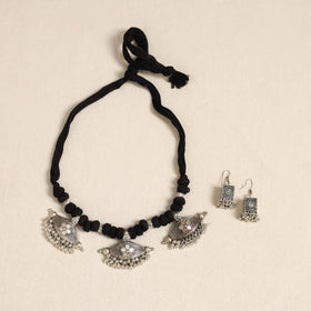 Black - german silver thread beads necklace set 71