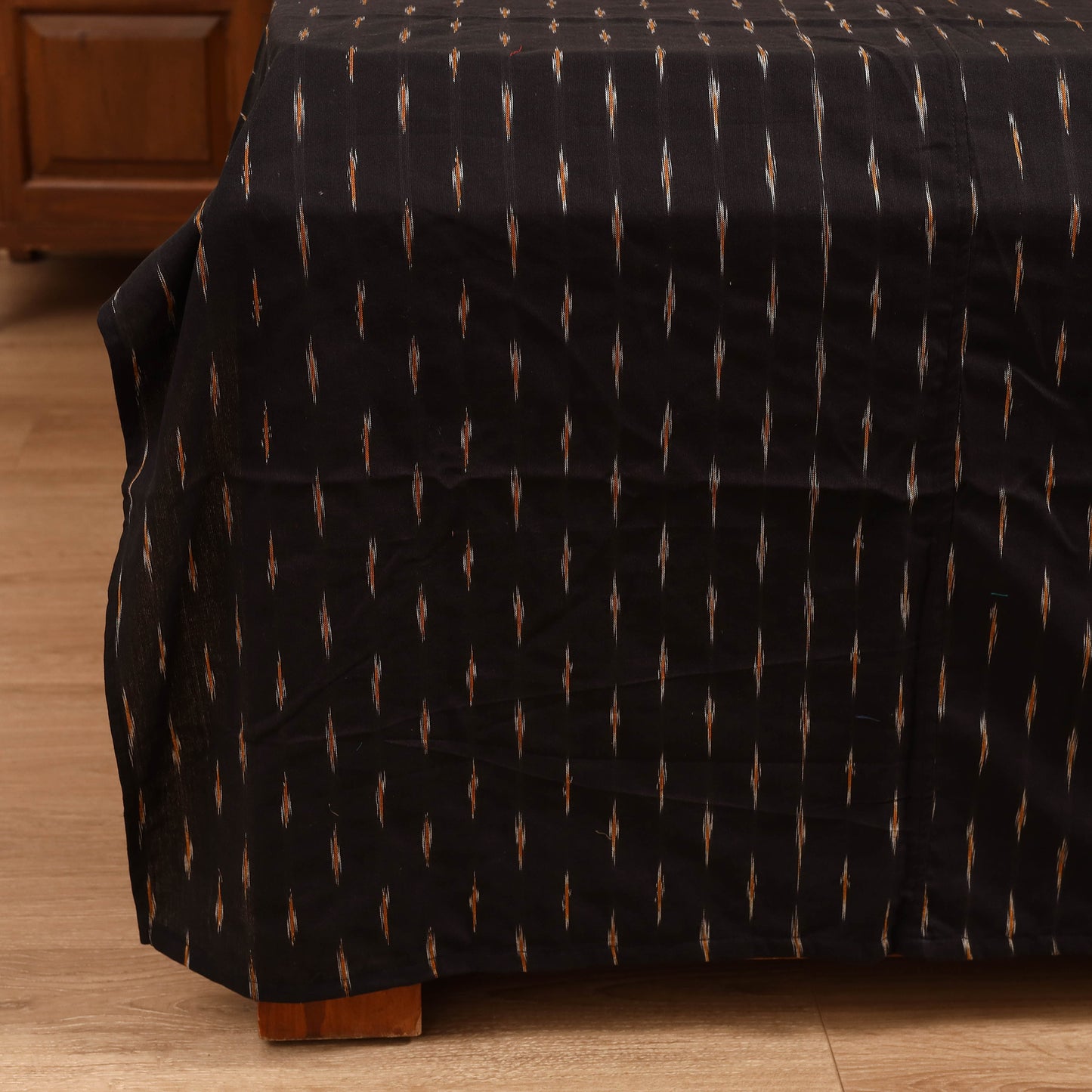 Pochampally Ikat with Bagh Patch Cotton Double Bedsheet Set (108 x 90 in) 07