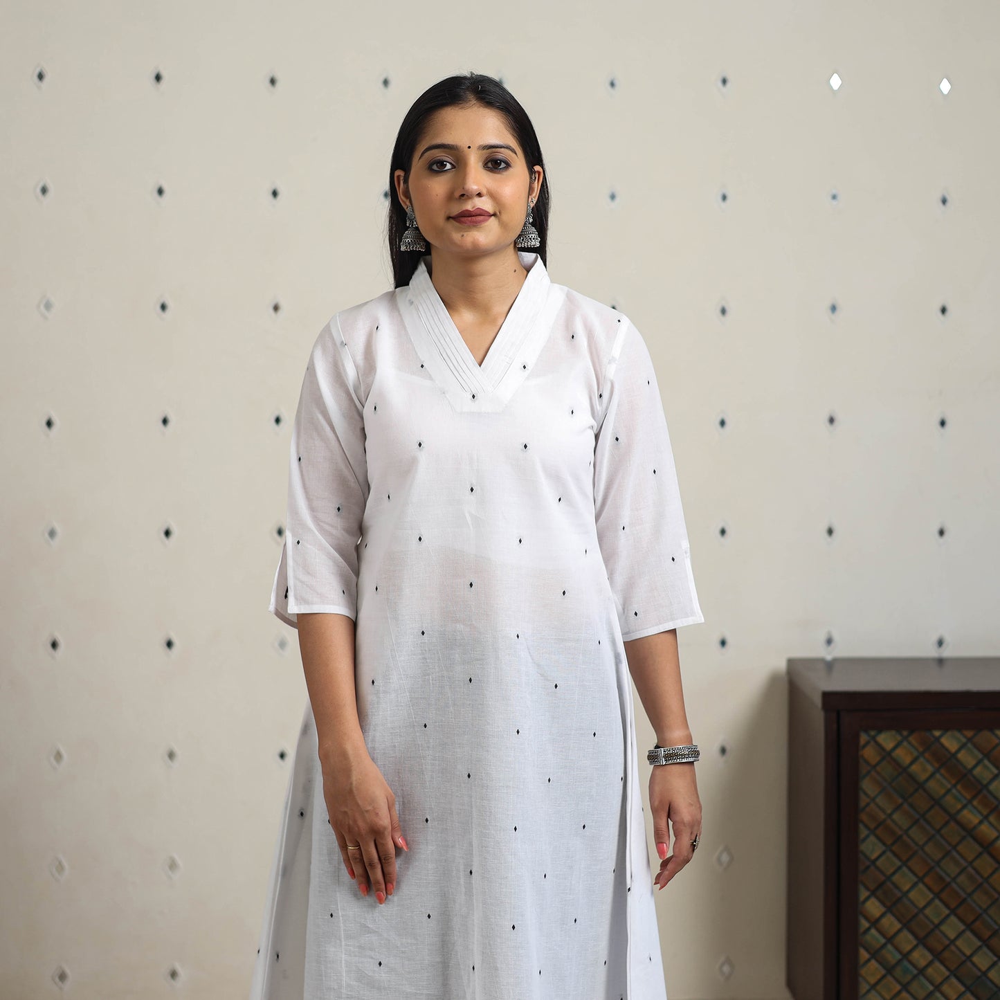 White - A-Line Cotton Jacquard Kurta 10