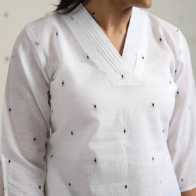White - A-Line Cotton Jacquard Kurta 10