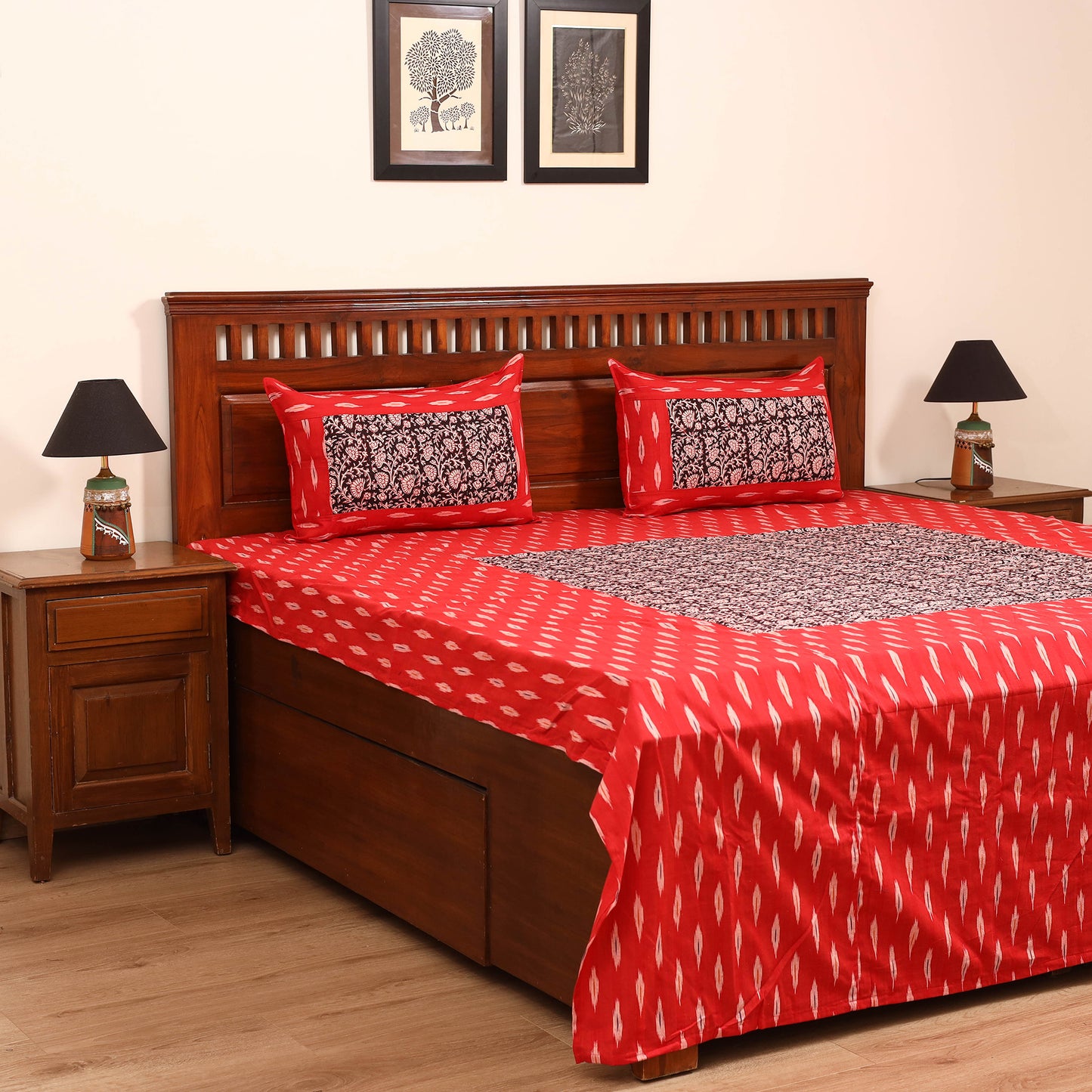 Pochampally Ikat with Bagh Patch Cotton Double Bedsheet Set (108 x 90 in) 09