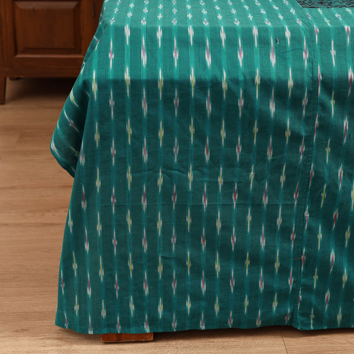 Pochampally Ikat with Bagh Patch Cotton Double Bedsheet Set (108 x 90 in) 11