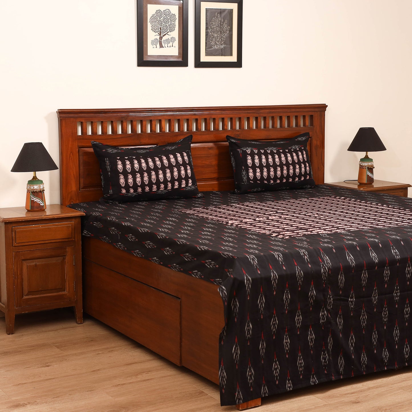 Pochampally Ikat with Bagh Patch Cotton Double Bedsheet Set (108 x 90 in) 15