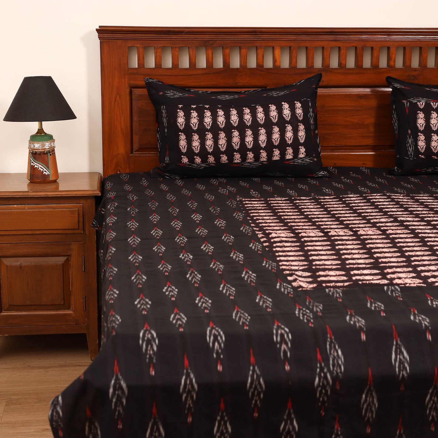 Pochampally Ikat with Bagh Patch Cotton Double Bedsheet Set (108 x 90 in) 15