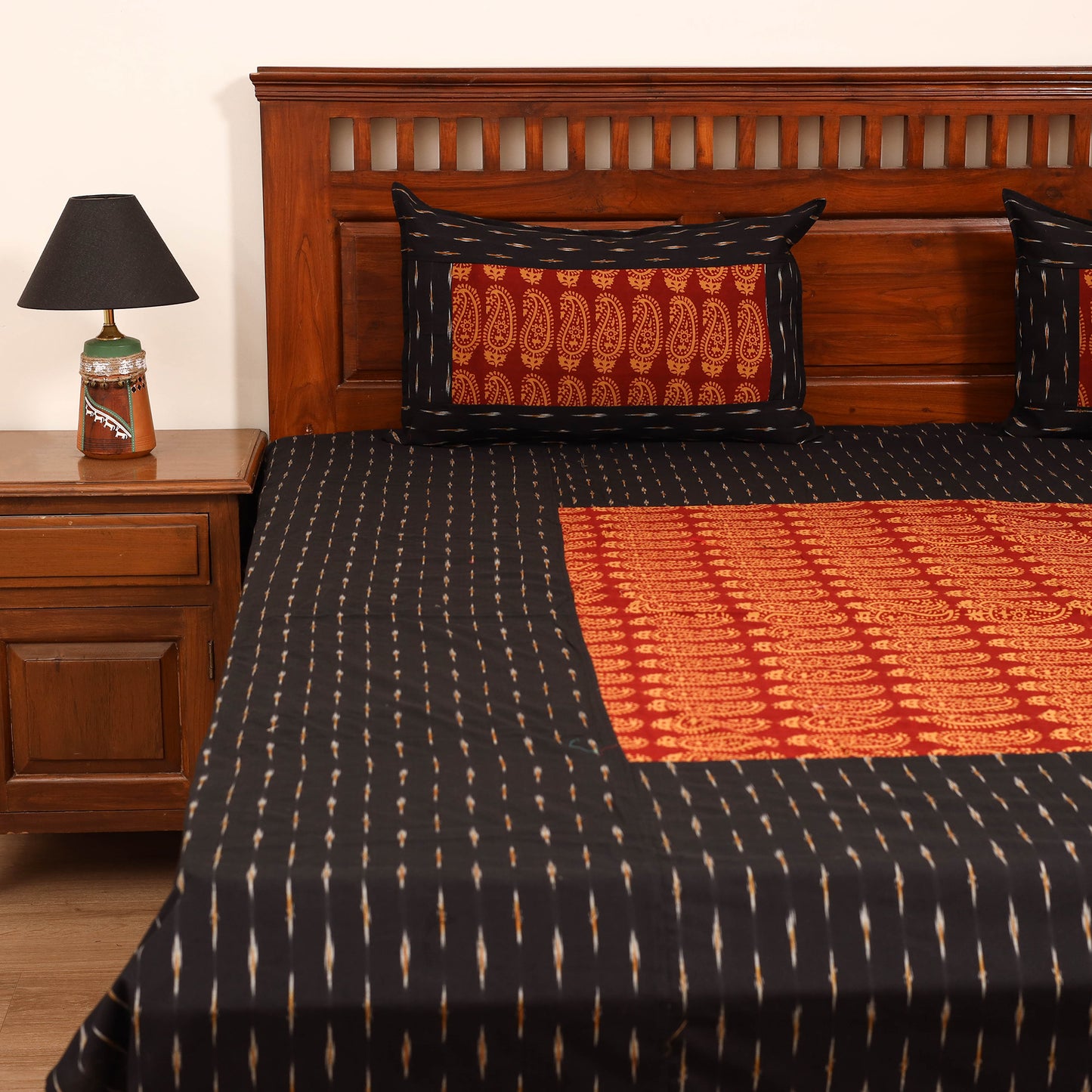 Pochampally Ikat with Bagh Patch Cotton Double Bedsheet Set (108 x 90 in) 17