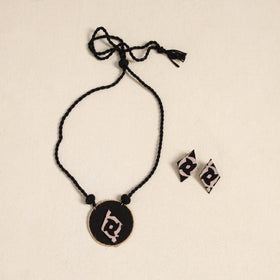 Black - handmade fabart necklace set 25 - handcrafted