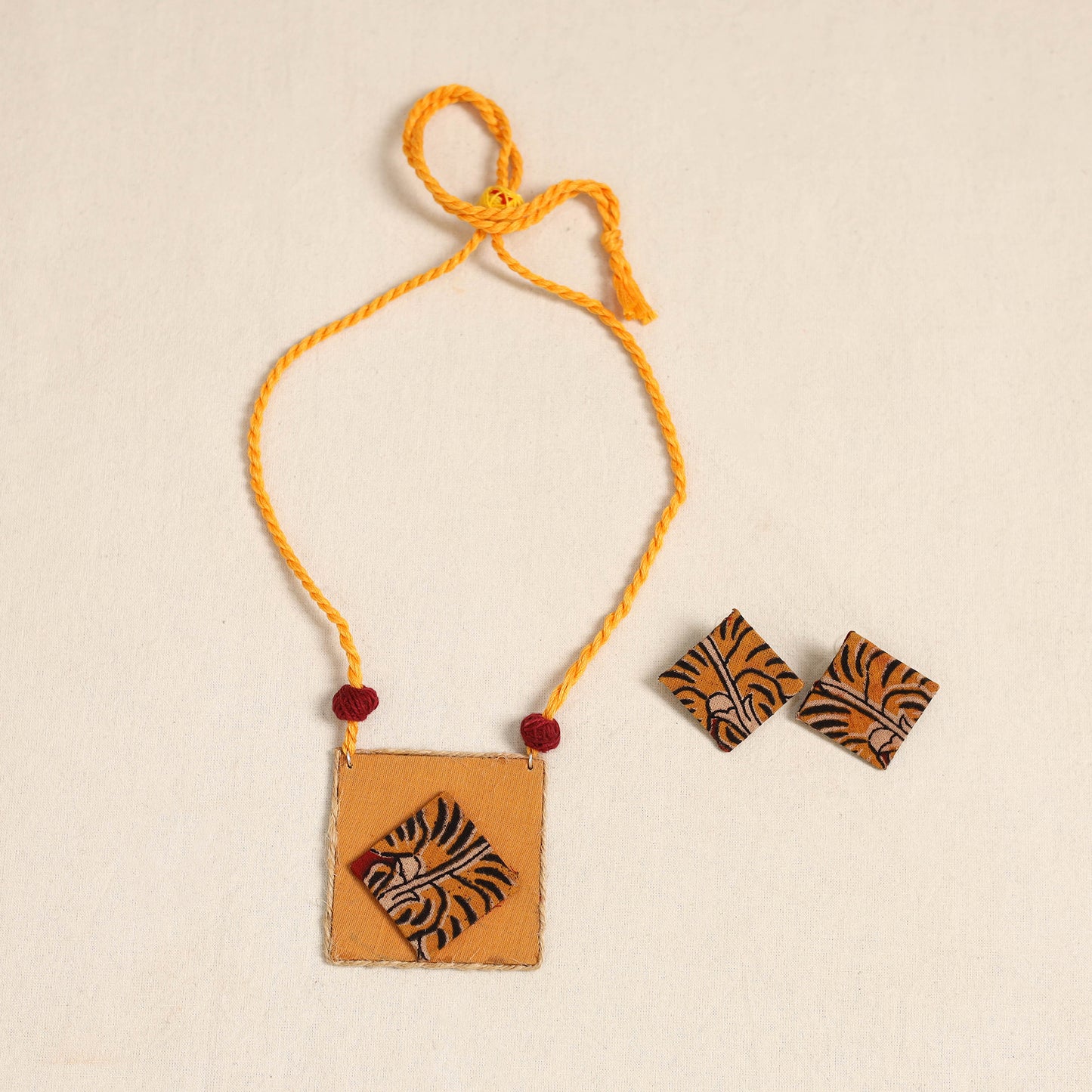 Orange - handmade fabart necklace set 16 - handcrafted