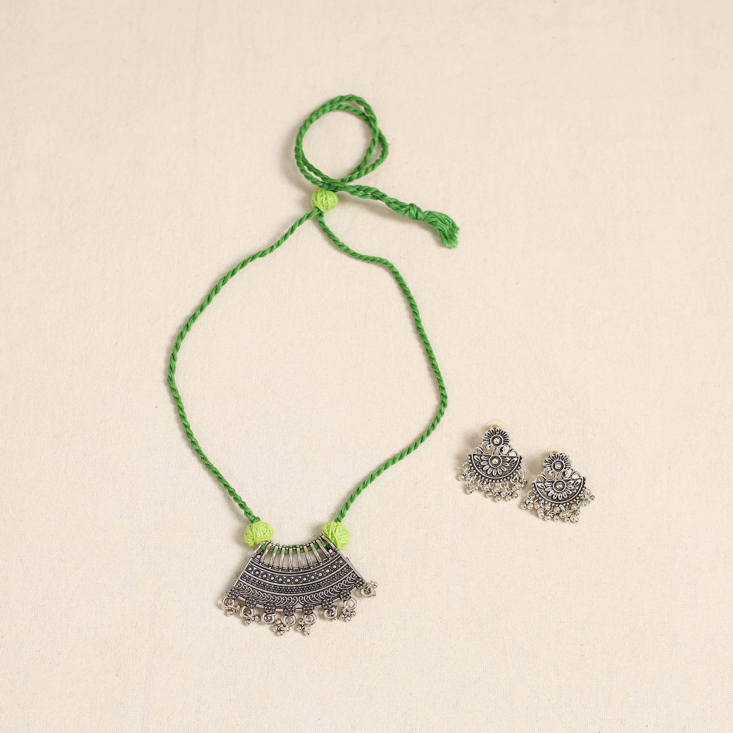 Green - german silver necklace set 14 - handcrafted