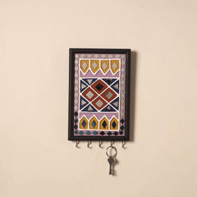 Kutch Mud Mirror Work Lippan Art Key Holder (9 x 6 in) 50
