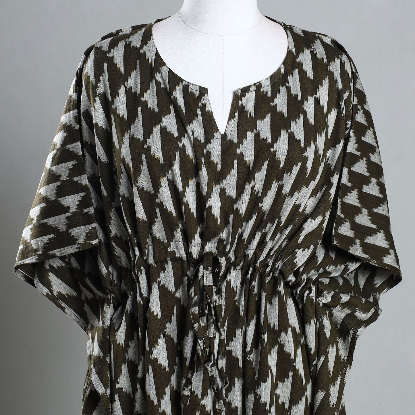 ikat kaftan 