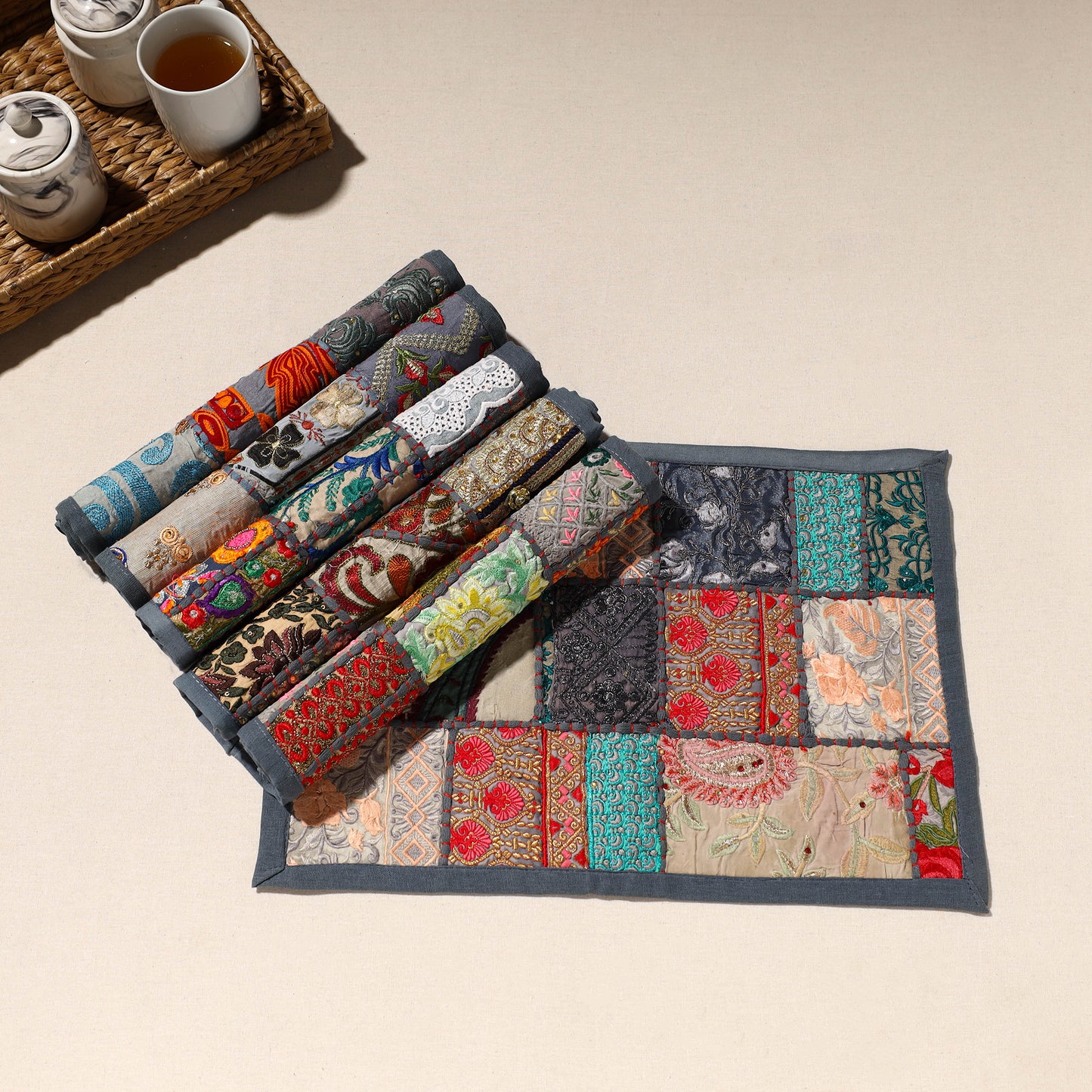 Khambadiya Patchwork Cotton Table Mats (SO6) 01