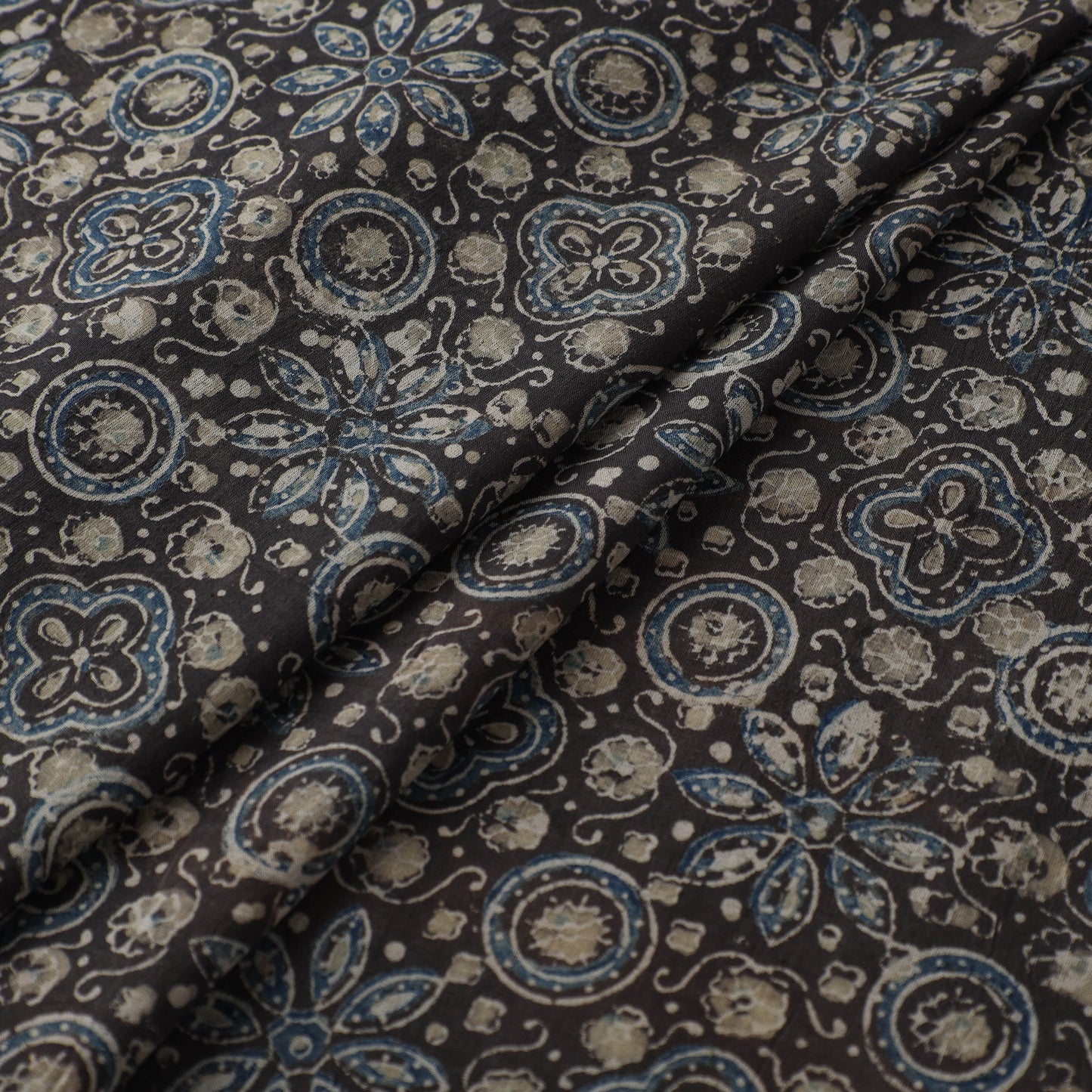Kutch Hand Block Print Natural Dyed Cotton Ajrakh Fabric 08