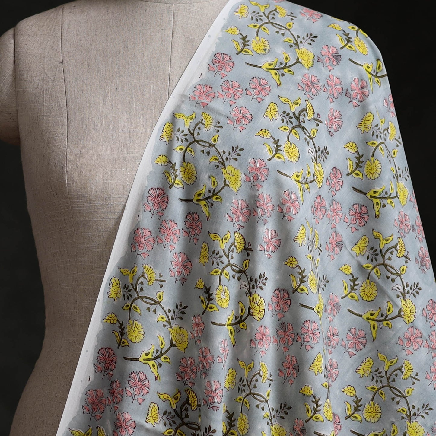 Sanganeri Hand Block Print Cotton Fabric 03