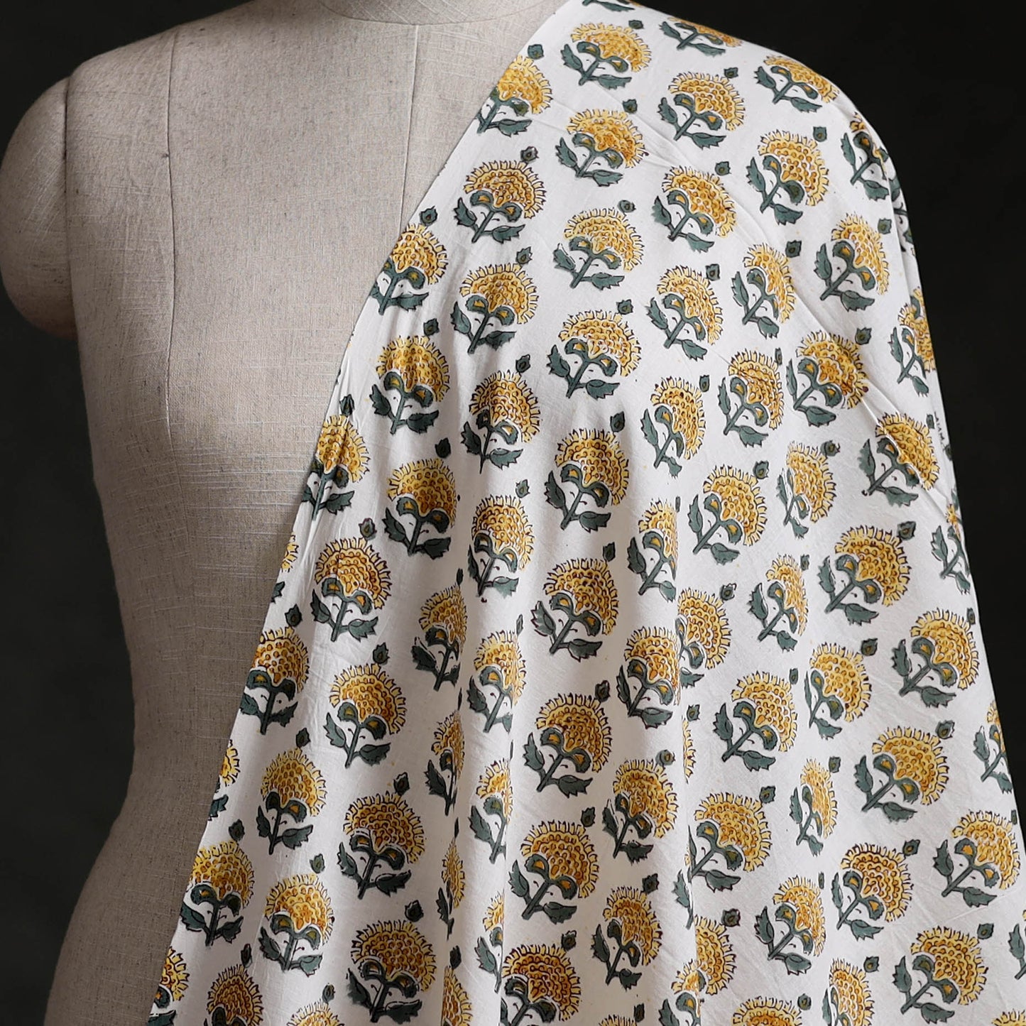 Sanganeri Hand Block Print Cotton Fabric 09