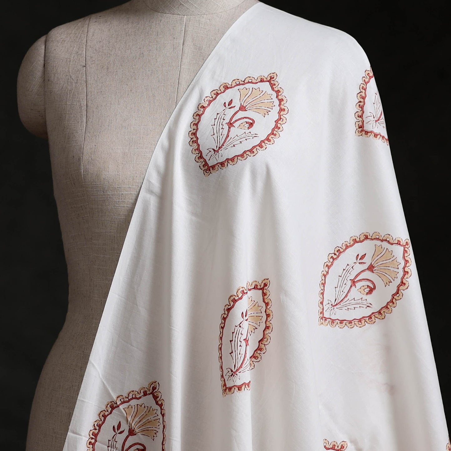 Sanganeri Hand Block Mughal Print Cotton Fabric 13