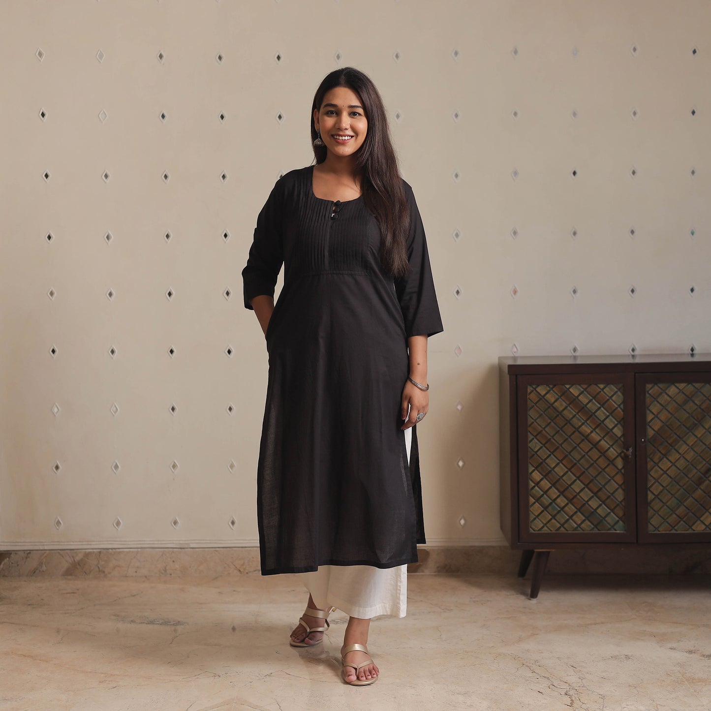 Black - Plain Cotton Pintuck Long Straight Kurta 16