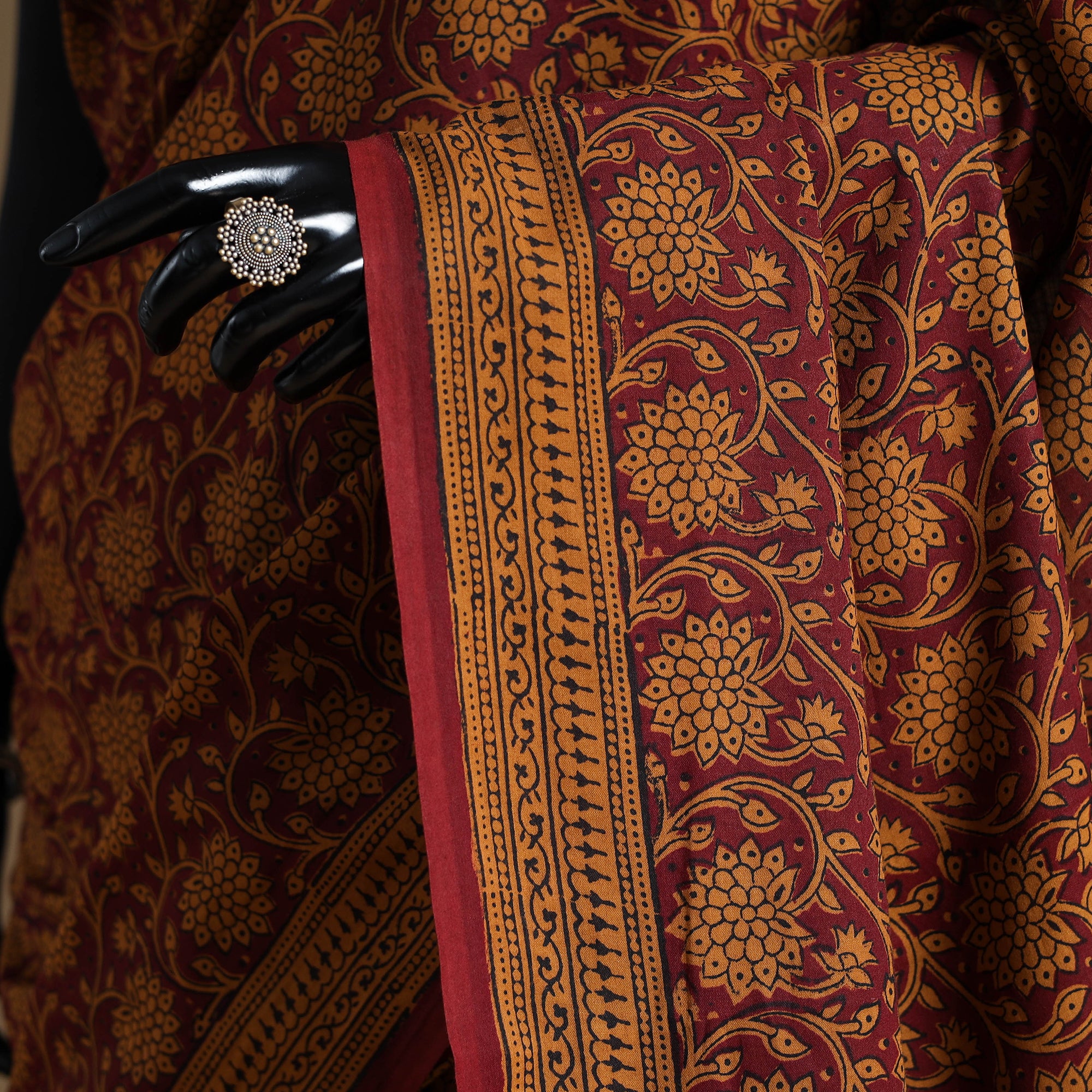 Maroon Block R Maroon Block Print Natural Dyed Cotton Bagh Saree – iTokri आई.टोकरी
