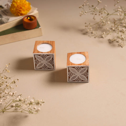 Set of 2 hand carved bakayan wood tealight candle holder 01