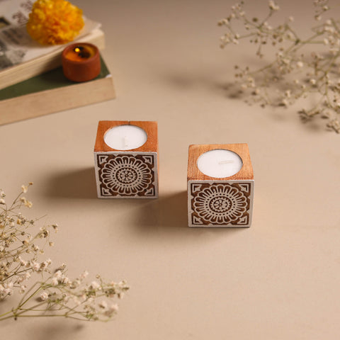 Set of 2 hand carved bakayan wood tealight candle holder 02