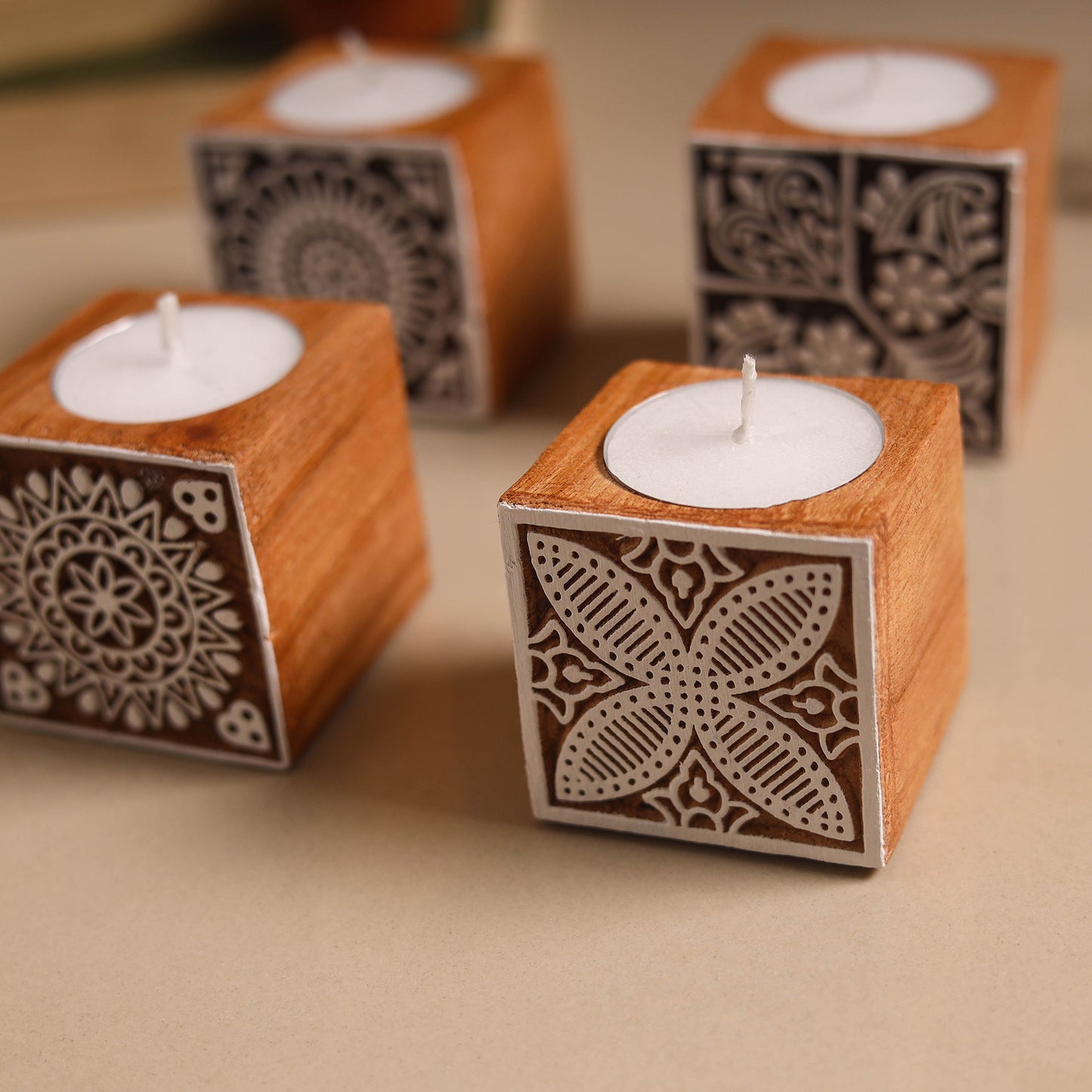 Set of 4 hand carved bakayan wood tealight candle holder 16