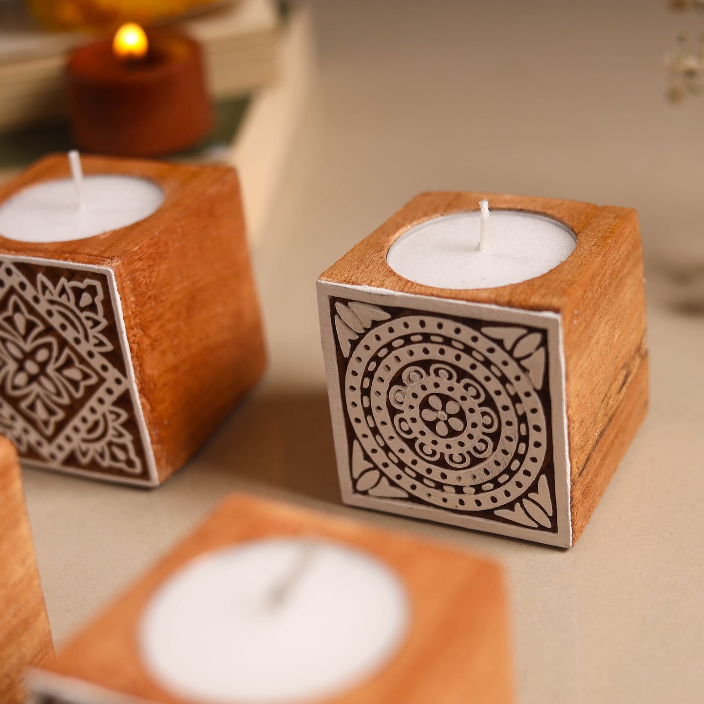 Set of 4 hand carved bakayan wood tealight candle holder 18